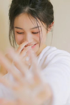 比基尼美女